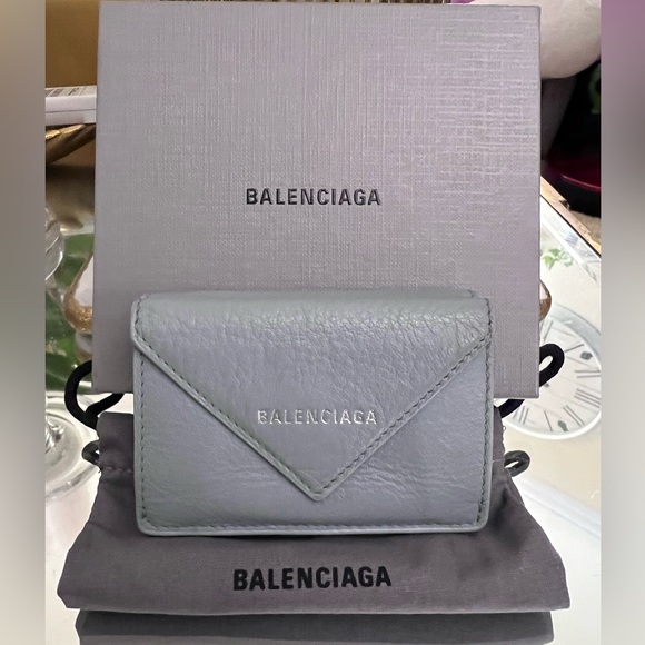 Balenciaga trifold wallet paper - Picture 2 of 6